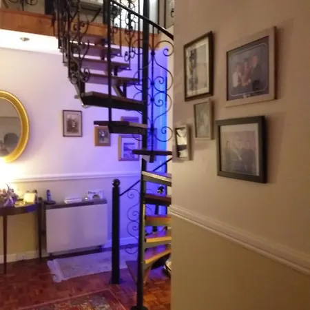 Sea Breeze Отель типа 