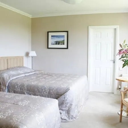 Sea Breeze 3*