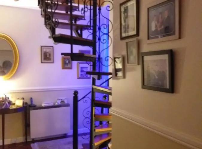 Sea Breeze Bed & Breakfast